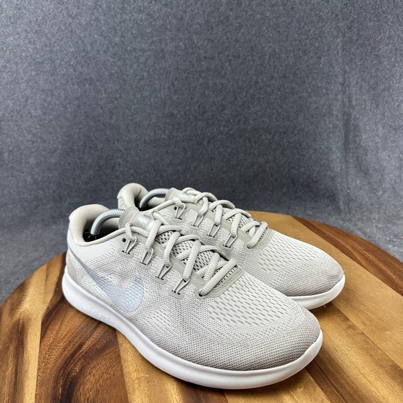 Nike Womens Free RN 2017 880840-104 Sail/Silver Pale Grey Size 8 - Picture 2 of 11